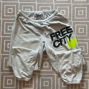 FREE CITY cotton logo sweatpants